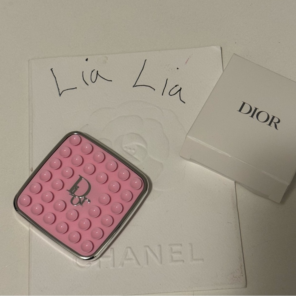Dior Pink Bubble Design Compact